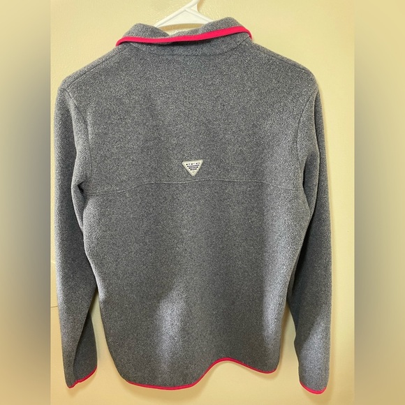 ✨Women’s Columbia Pullover Size M - Picture 6 of 7